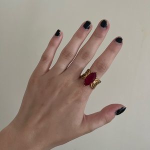 Gold vintage ring